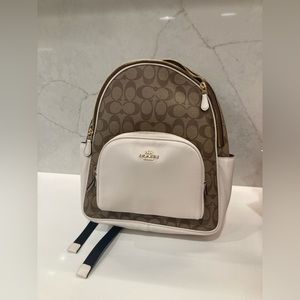 Coach Court Backpack in Signature Canvas/ Gold NWT